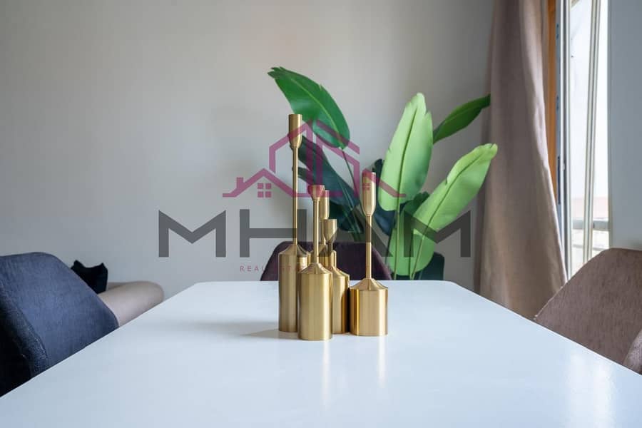 9 photo_5931314797892799529_y. jpg