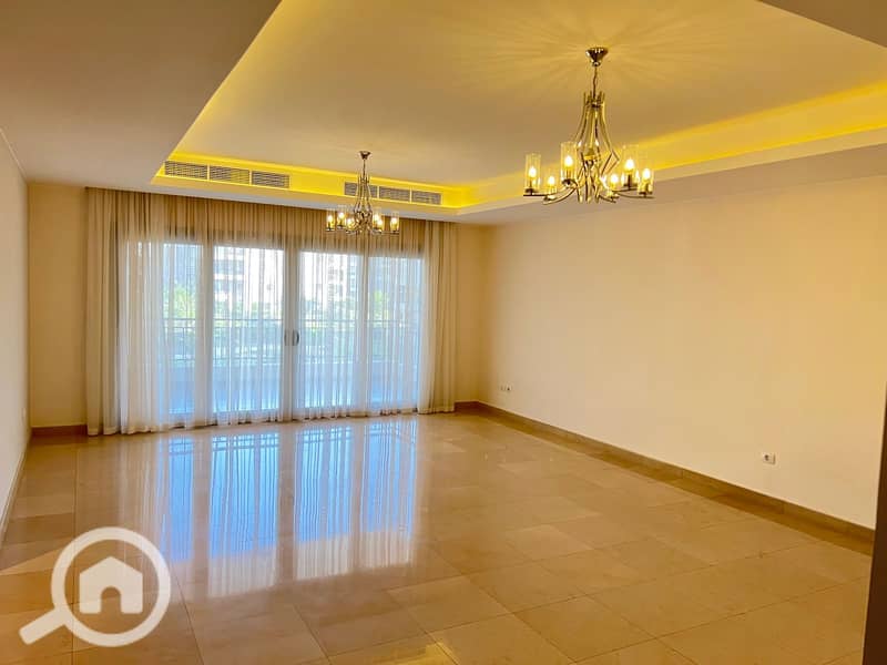 3 94c0d581-6e6c-4790-bf2e-76d255295e41. jpg