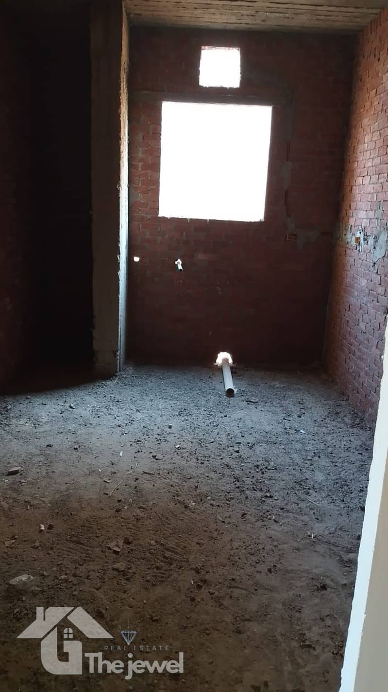 4 WhatsApp Image 2025-12-24 at 11.27. 57 AM. jpeg