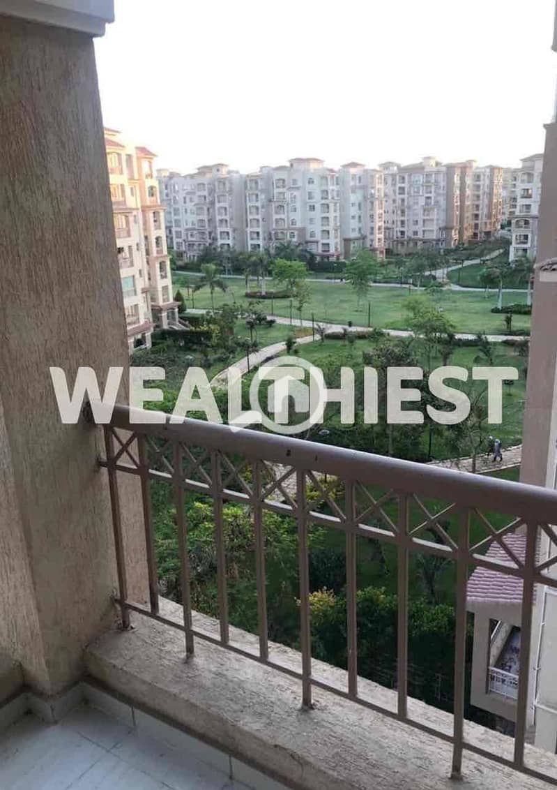 2 81c317ca-272f-4f12-b1aa-8cafee879679. jpg