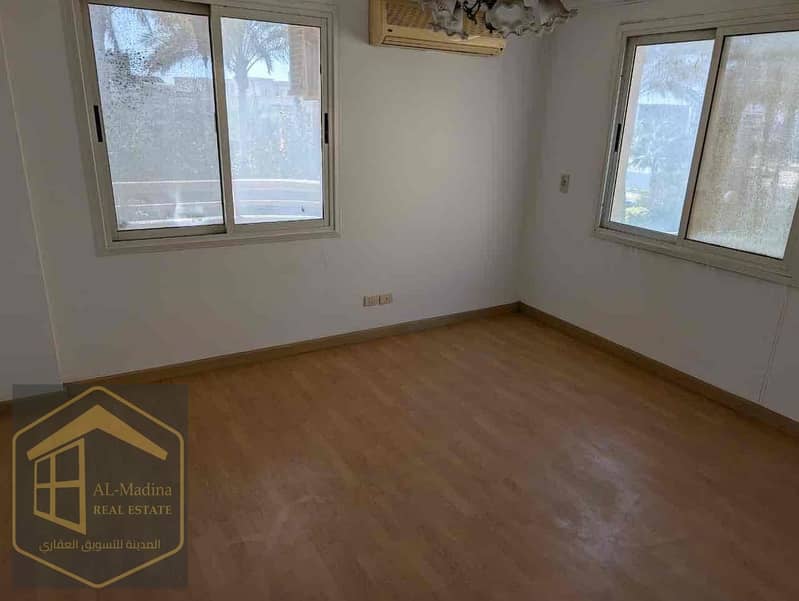 3 ee4b1224-4528-4082-a32c-81f1c1891eda. jpg