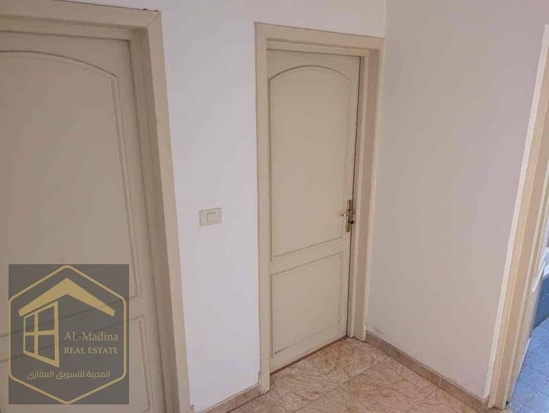 4 c84a981d-d85c-4f5f-836d-6a63979a1095. jpg