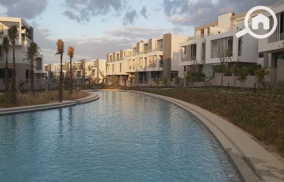 4 WhatsApp Image 2024-10-01 at 12.27. 33 PM (1). jpeg