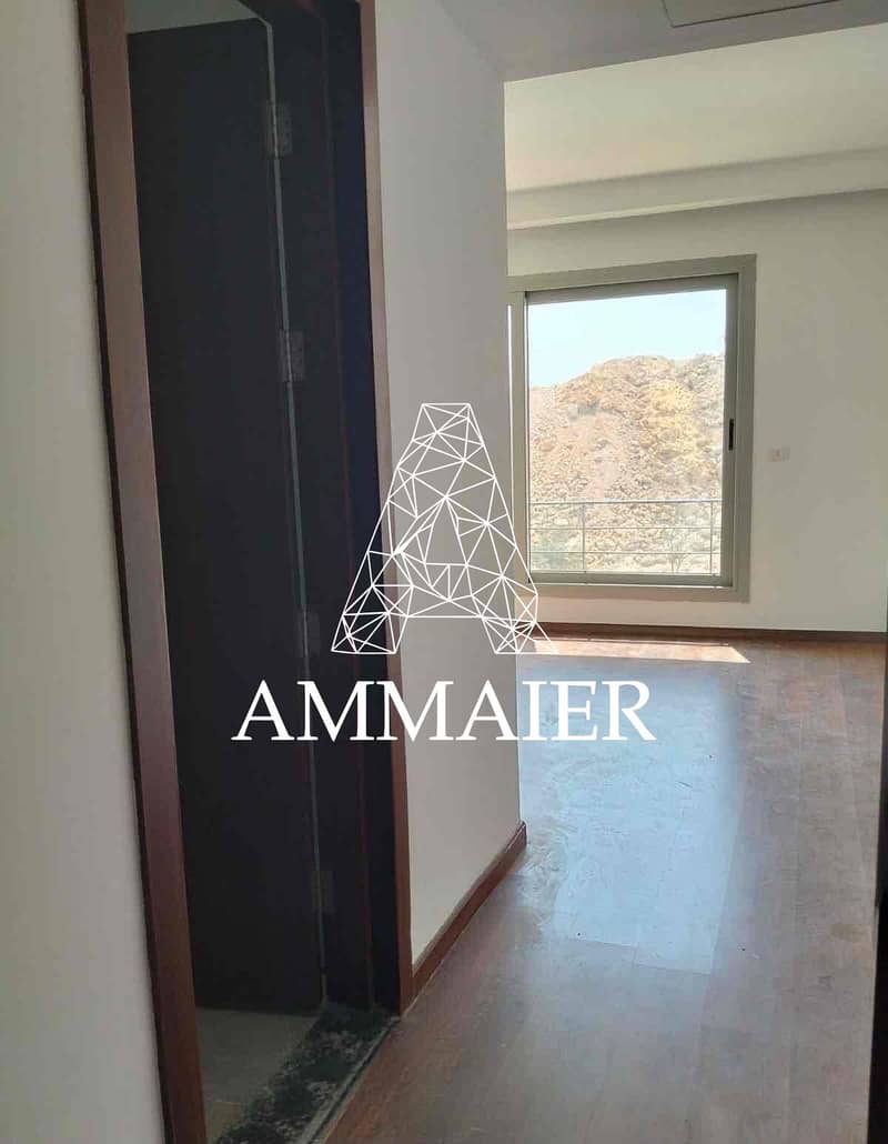 3 26ec5d93-a3a6-465d-a47e-a591a70c87d3. jpg