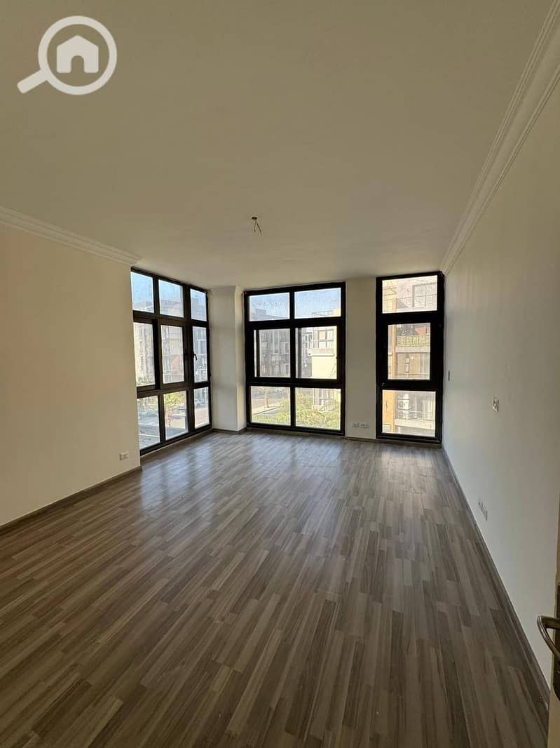 11 601826968_1580507823026527_4075397944185812855_n. jpg