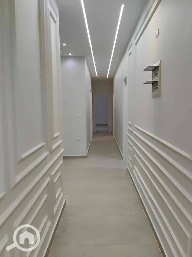 10 91985990-2d1c-4eed-b17c-edf8c43d7ac2. jpg