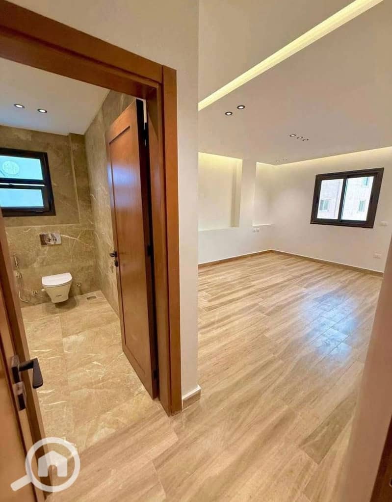 9 577765878_1607332374010083_5088594281331176176_n. jpg