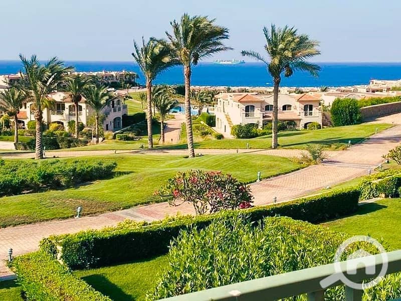 2 000000000000000000000000000000000000000000000000. jpg