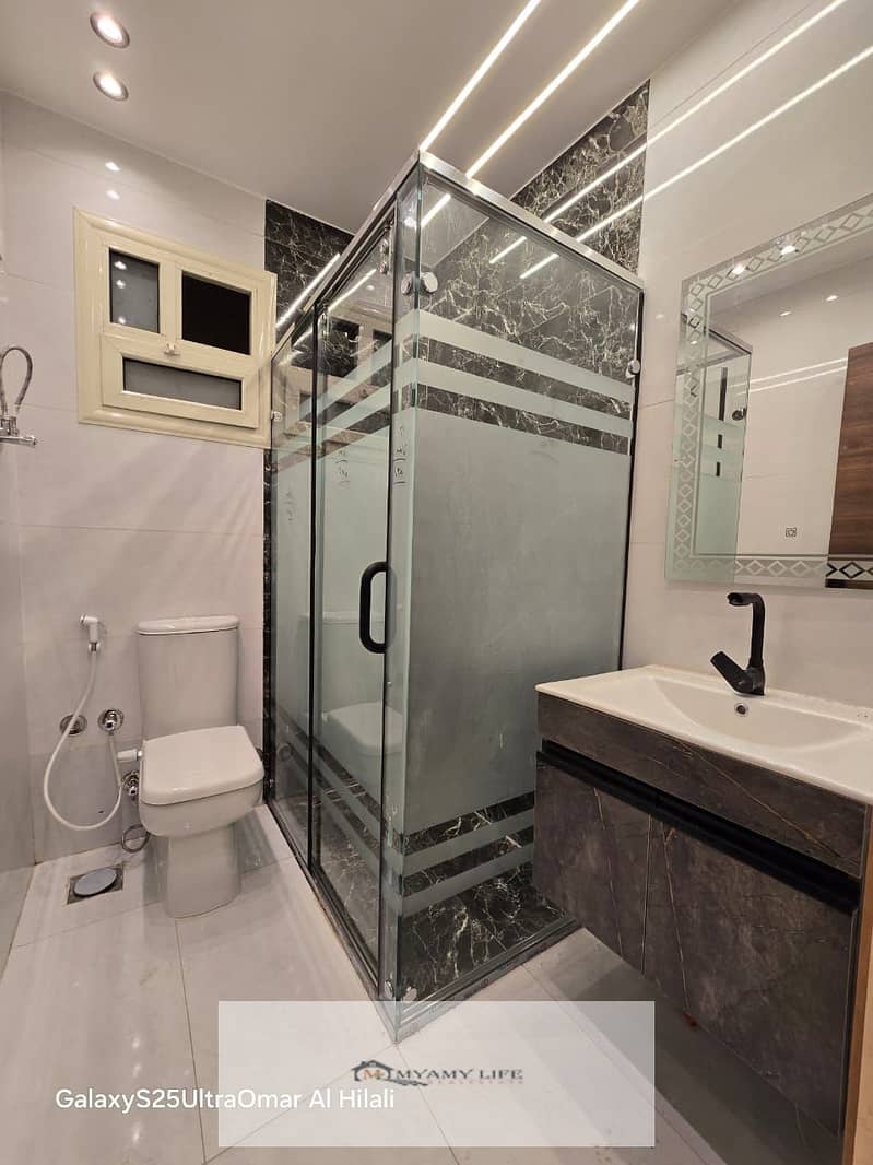 6 WhatsApp Image 2025-12-24 at 12.41. 33 PM (3). jpeg