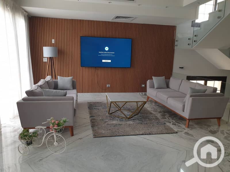 2 WhatsApp Image 2025-12-21 at 13.48. 00 (1). jpeg