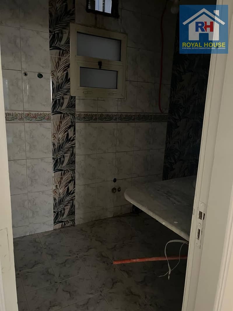 17 b3d4e438-babb-4bde-8e43-2877f2560ca7. jpg