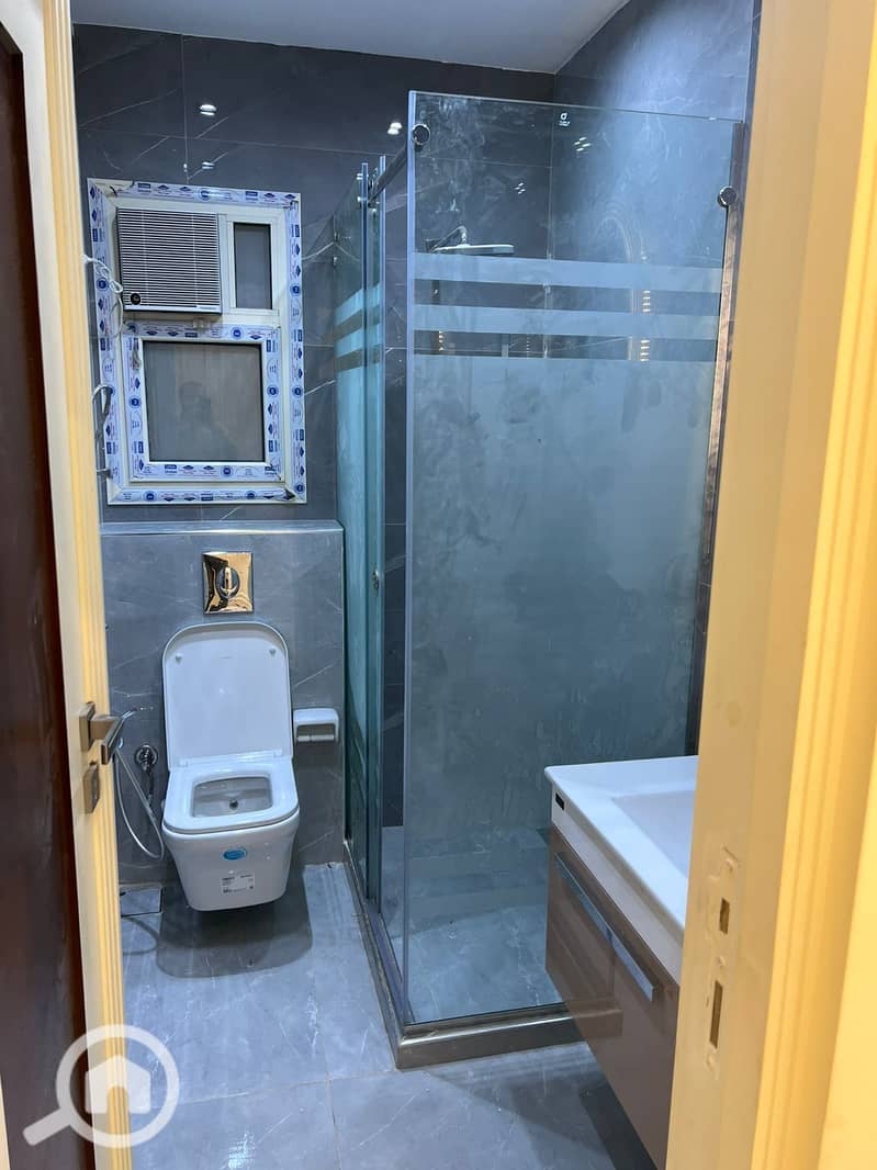 30 WhatsApp Image 2025-12-24 at 1.25. 17 PM (1). jpeg