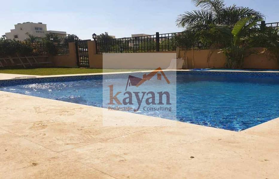 11 08c446fd-6cdc-40cc-b04e-37cfe9d4b2d7. jpg