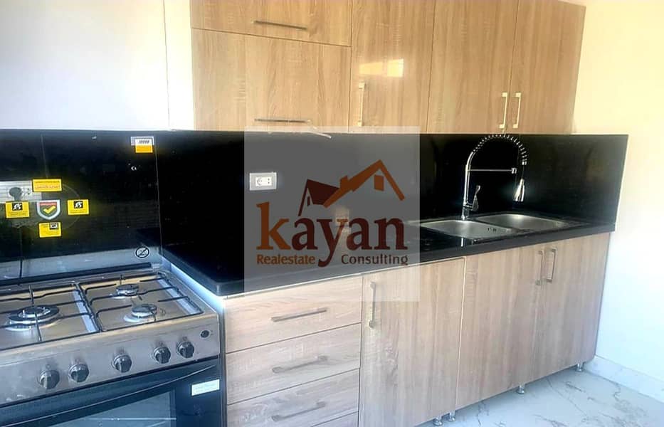 12 fe7af080-0591-402b-b390-158b93c45977. jpg