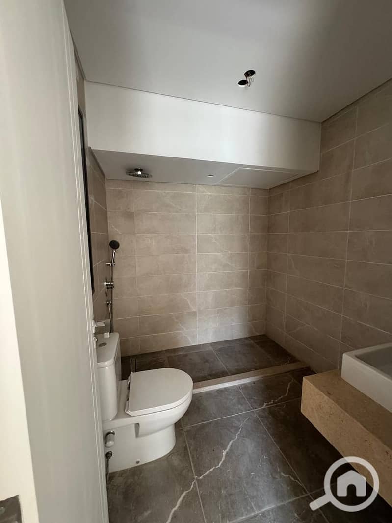 6 WhatsApp Image 2025-08-03 at 13.44. 27_9b445003. jpg