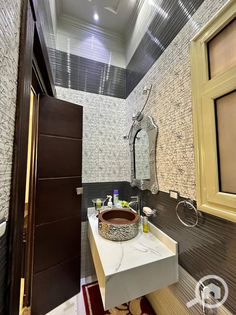 3 WhatsApp Image 2025-12-17 at 19.17. 39. jpeg