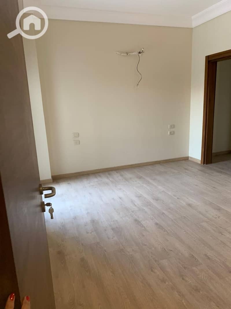 5 WhatsApp Image 2025-12-20 at 5.51. 42 PM (1). jpeg