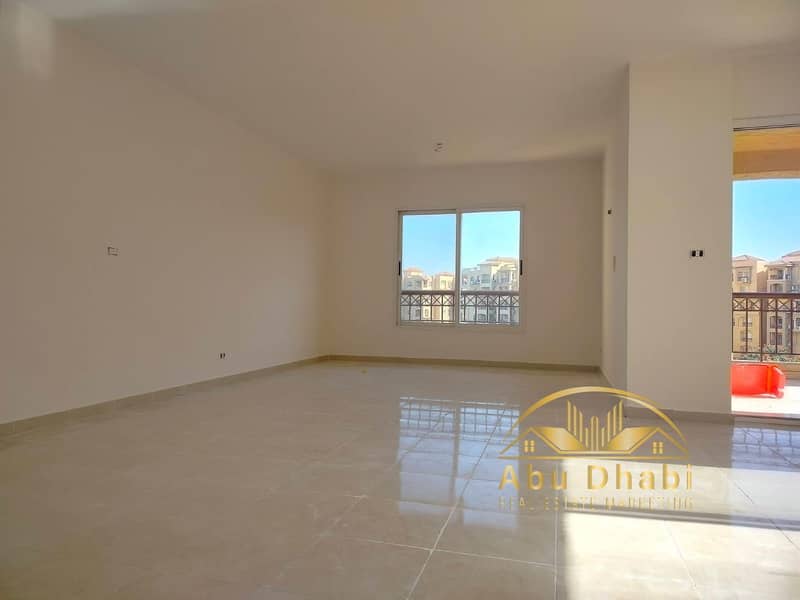 4 8d0921f0-7680-44d5-bb4d-416d6c97e8fa. jpg