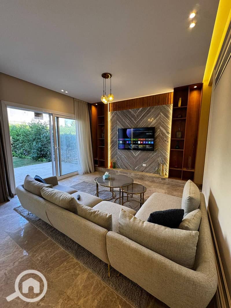 10 579108322_122260900904241397_992913720261069153_n. jpg