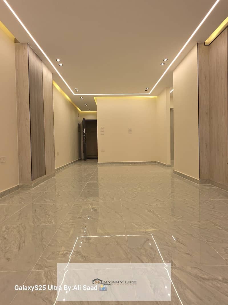 4 WhatsApp Image 2025-12-24 at 12.43. 55 PM (3). jpeg