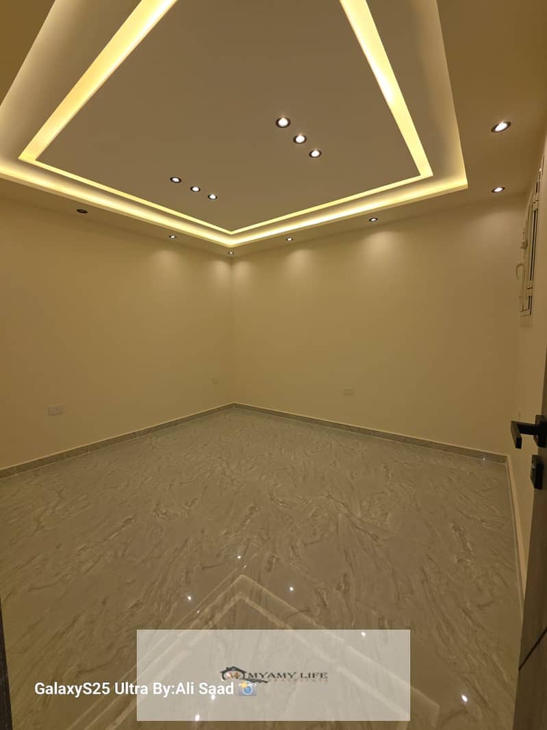 5 WhatsApp Image 2025-12-24 at 12.43. 55 PM. jpeg