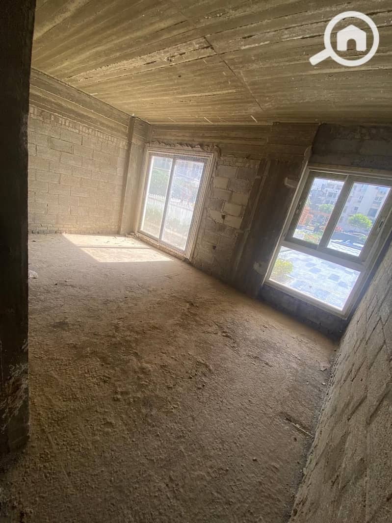 3 WhatsApp Image 2025-12-18 at 17.30. 25 (1). jpeg