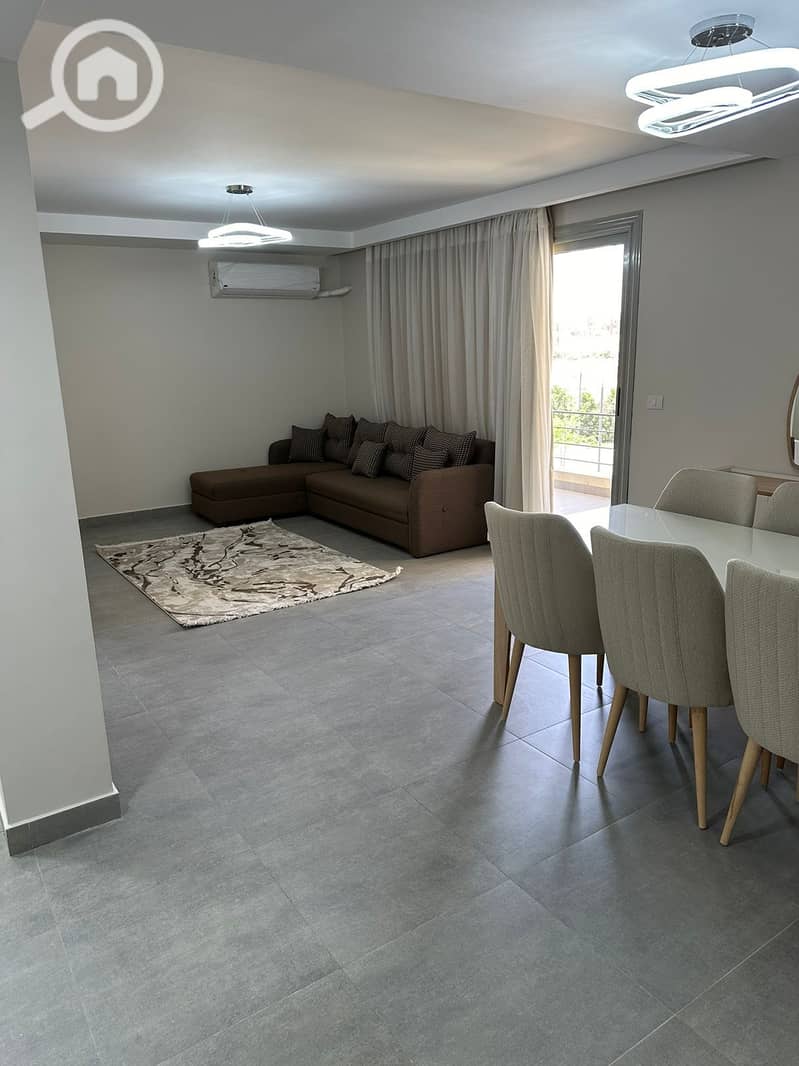 11 579112990_24941729575479896_3209671170685958879_n. jpg