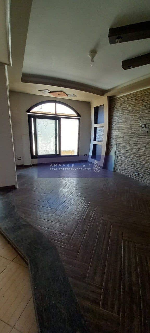 3 photo_5828109834736307103_y. jpg