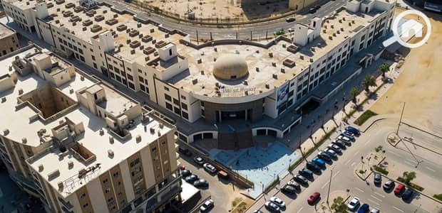 مطعم و كافيه  للايجار في 6 أكتوبر، الجيزة - 80-5. jpg