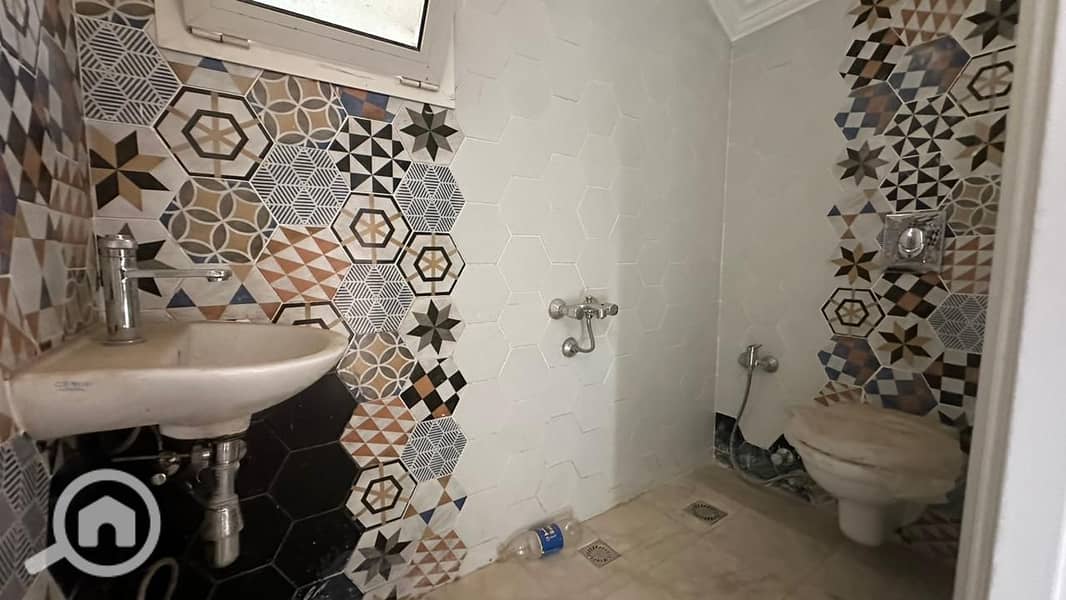 4 4fba435d-f1be-4ec9-9db9-7369695735d1. jpeg