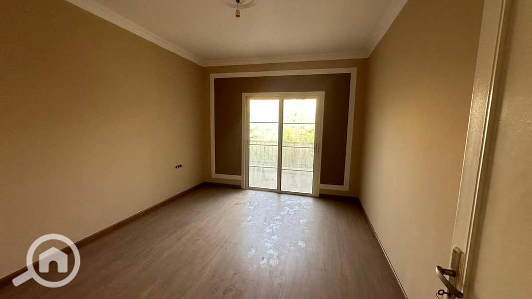 13 5977ef91-bec7-45e2-a687-2d39cf0c34f0. jpeg