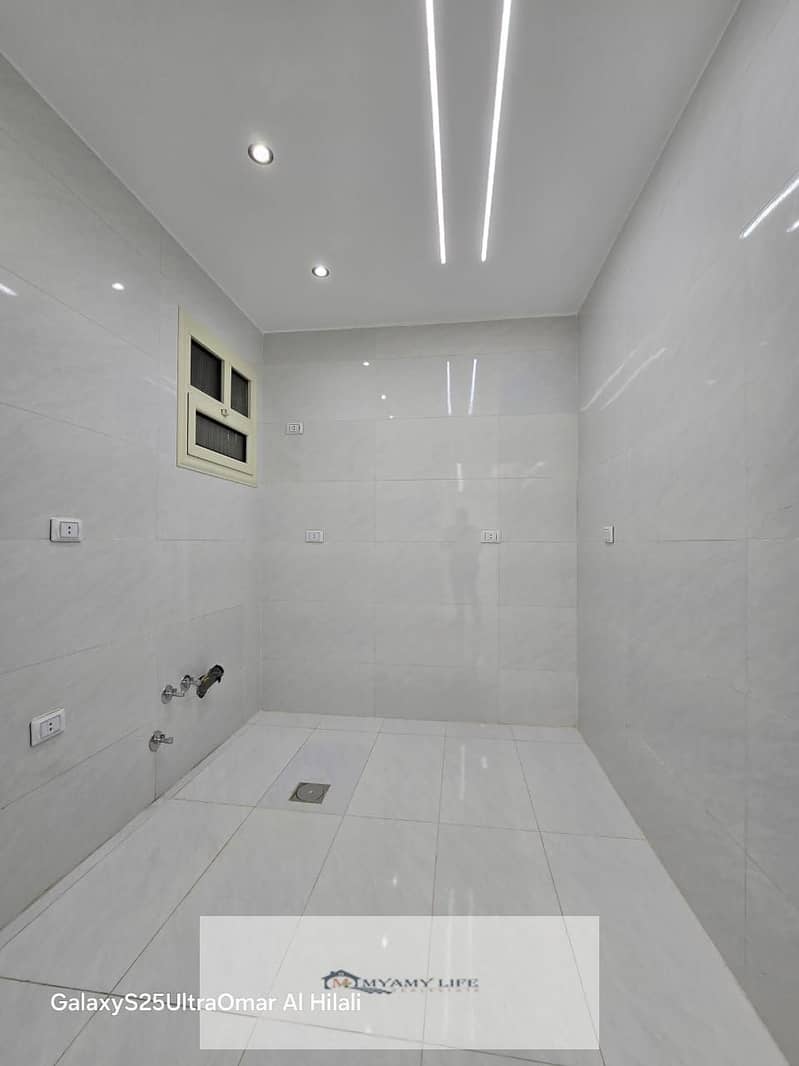 7 WhatsApp Image 2025-12-24 at 12.46. 26 PM. jpeg