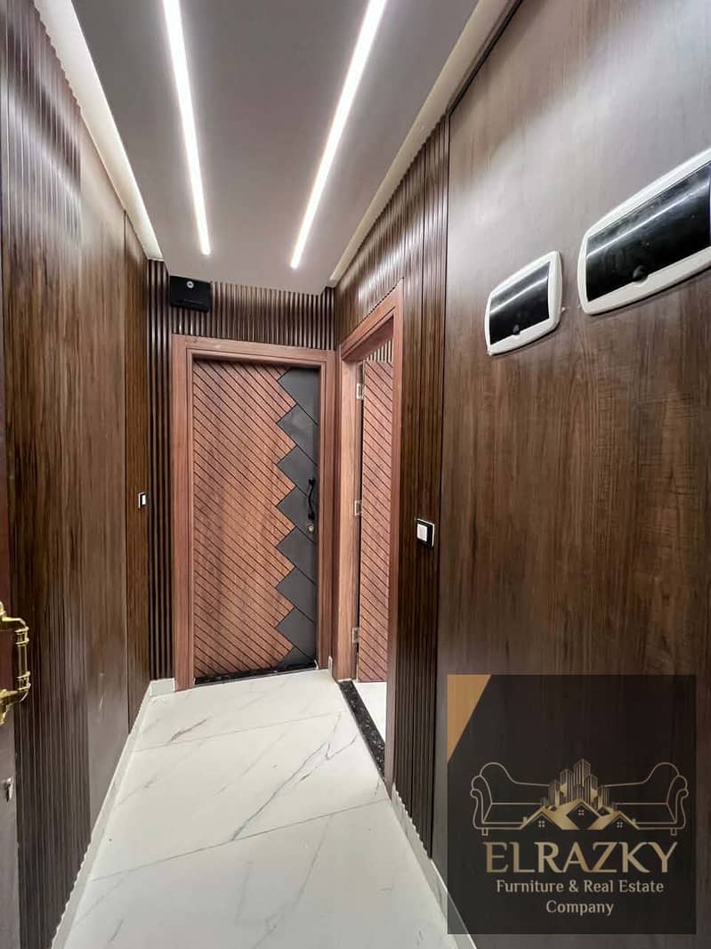 2 75d2fcae-0930-4ef4-9e33-405fc2b87f95. jpg