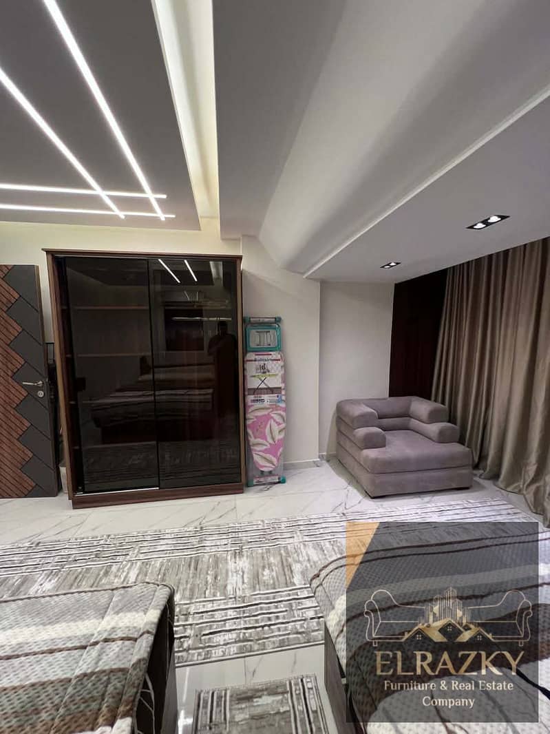 4 b0725d15-2090-4620-ba1d-d20dbca8c705. jpg