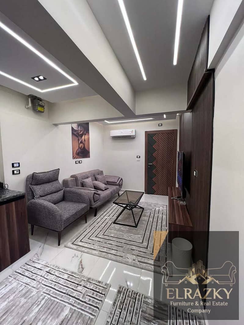 7 a9e87355-f542-432c-bba5-578531c207d0. jpg