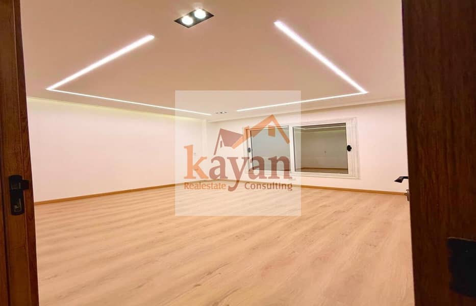 14 f592331b-1454-4cf0-9e39-283ae8ebabcd. jpg