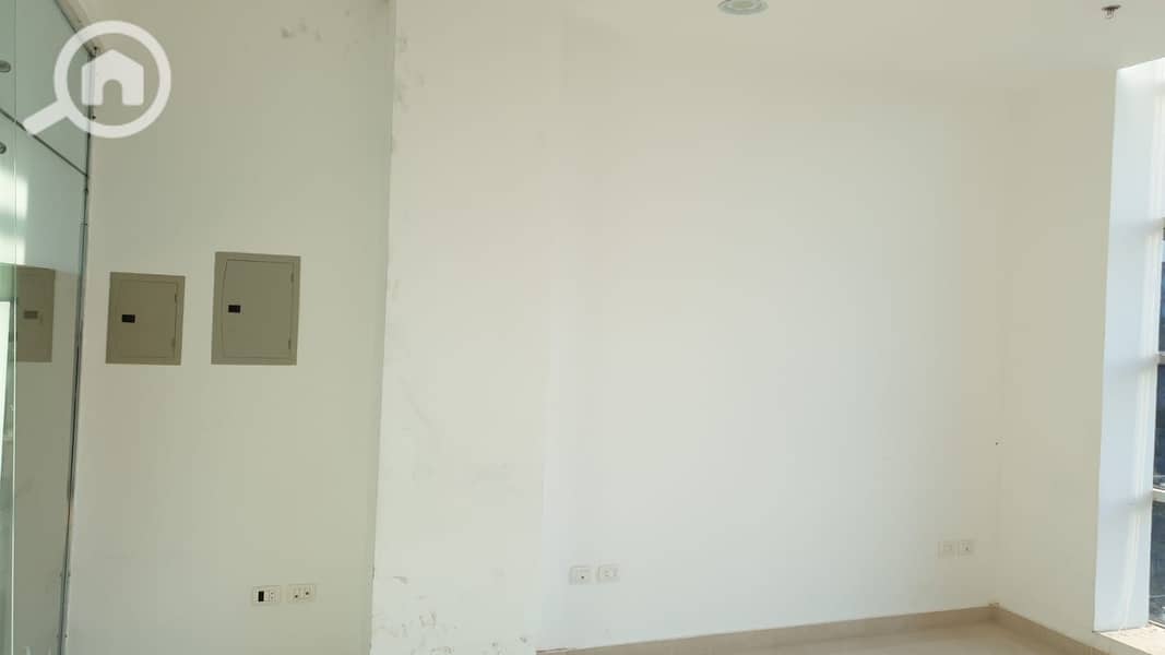 5 WhatsApp Image 2025-12-21 at 1.12. 46 PM (1). jpeg