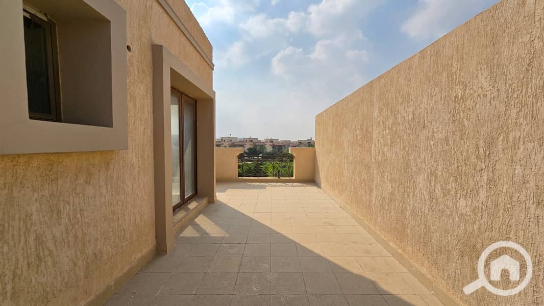 2 5fb8d383-c932-4b95-8b0d-6c5fa08e0ff7. jpeg