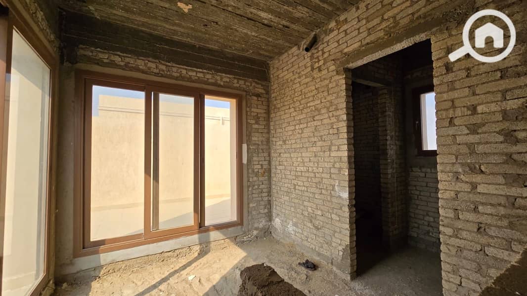 6 74d68c7e-6edc-4b06-a134-e5dd20e6d966. jpeg