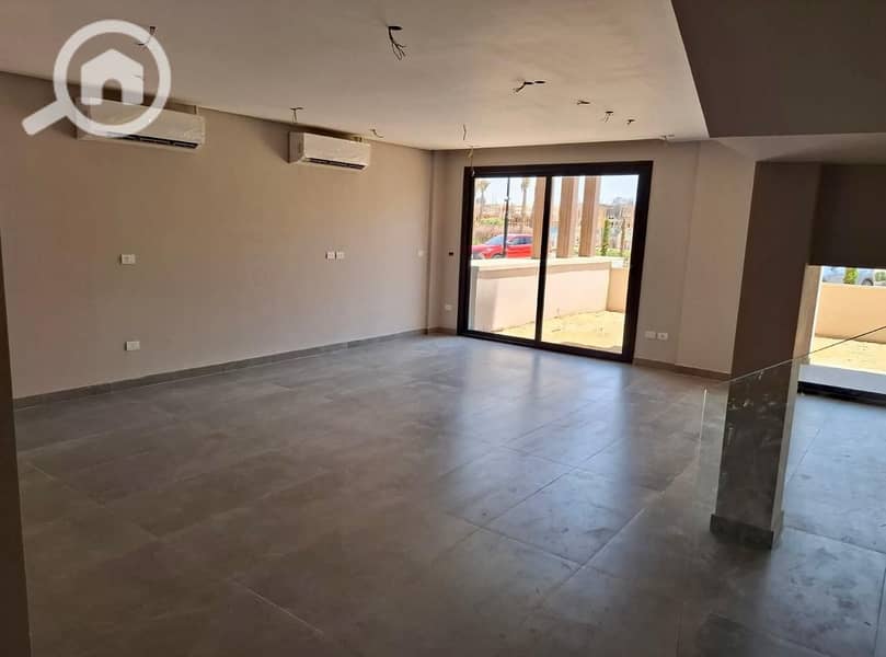 8 WhatsApp Image 2025-12-24 at 1.59. 12 PM (2). jpeg