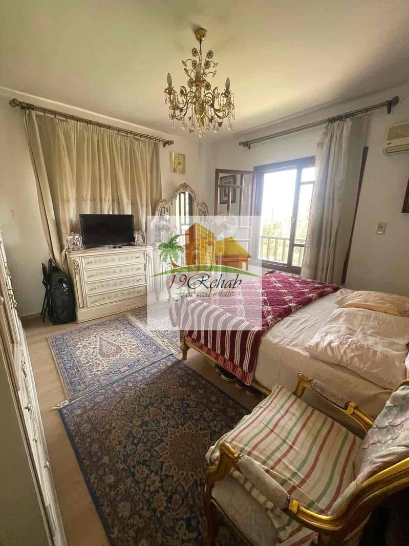 7 695096be-37e3-469d-9f92-615a9dc5adbc. jpg