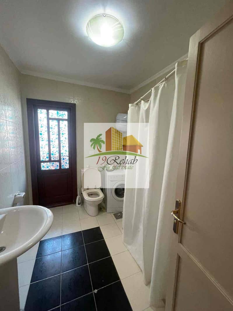 11 bb6e277f-783f-4aa7-a331-455371554a13. jpg