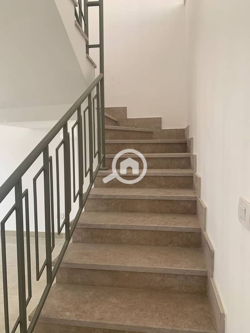 13 bfd72e3f-9d0a-4b5a-8b56-32cf15790607. jpeg