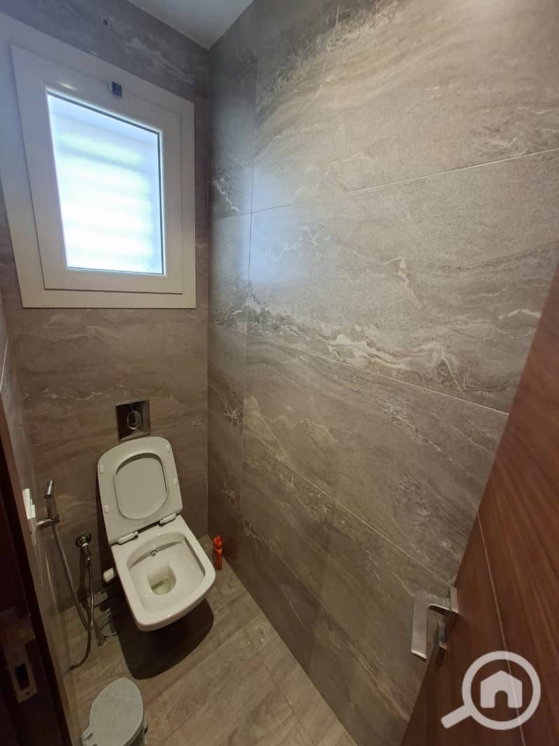 10 WhatsApp Image 2025-12-21 at 3.06. 43 PM. jpeg