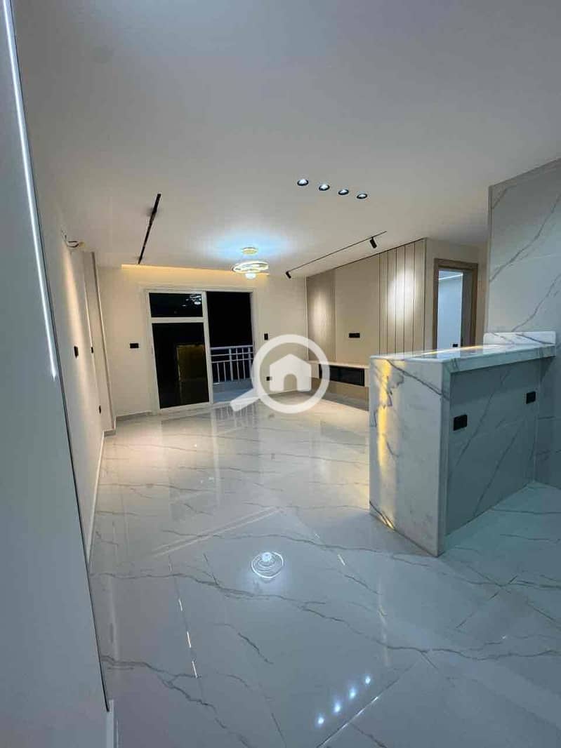 3 7d0b2e9c-3ef4-4807-9c76-ba0b5098cde1. jpg