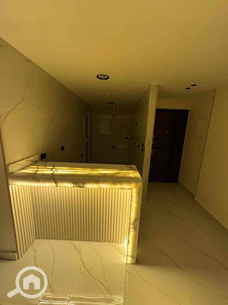 16 c17162e2-a0e8-4b86-93de-48c49887e79d. jpg