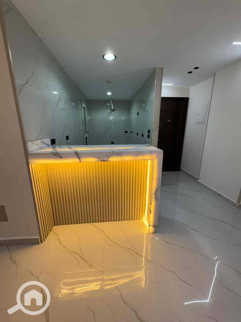 21 94cbb0bd-aa9a-4259-97a5-bf019bfc825f. jpg