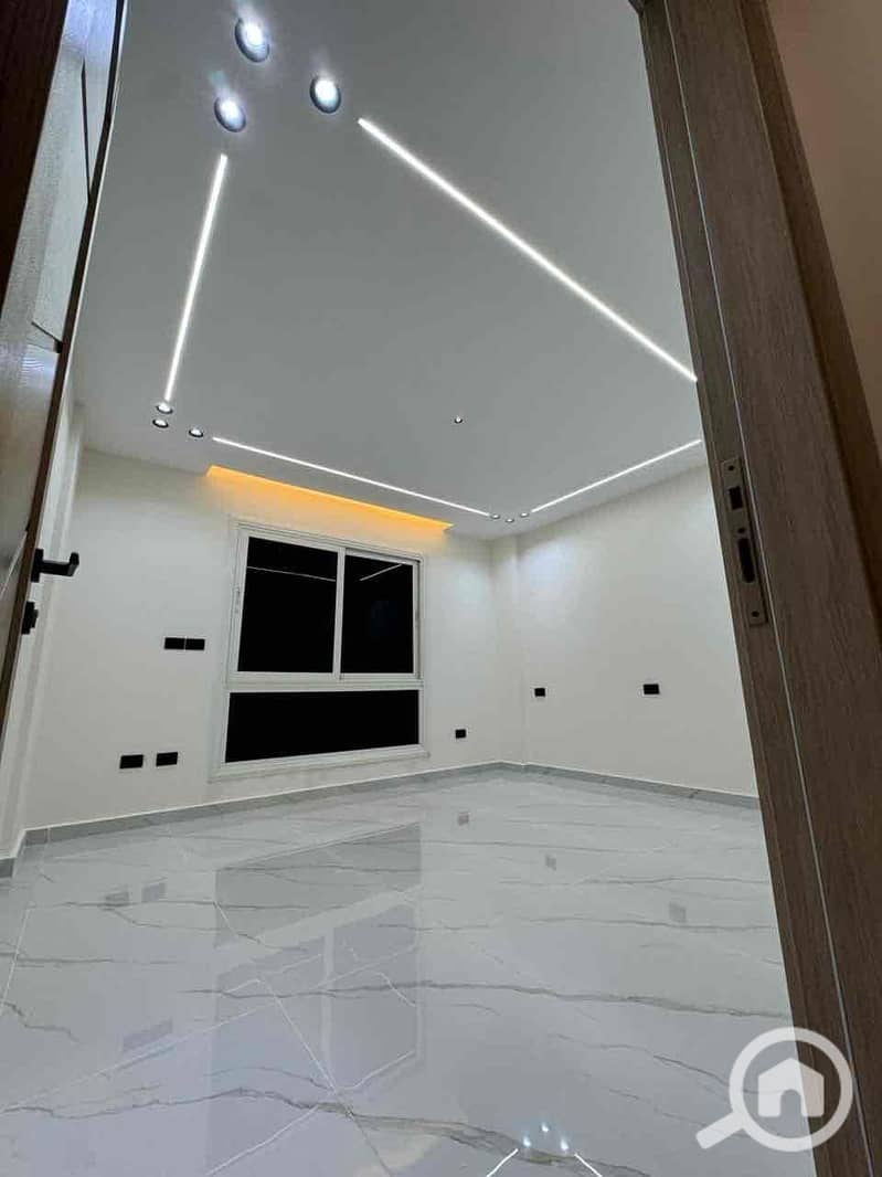 22 cce59bbd-7204-434c-84aa-85e4920c1cfa. jpg