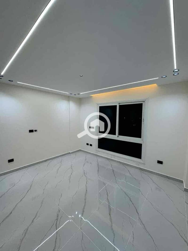 23 4a80d84d-f943-4420-8141-513413f408b4. jpg