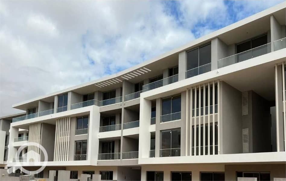 3 e948029d-b9c4-4734-97d1-e843d8d32a23. jpg